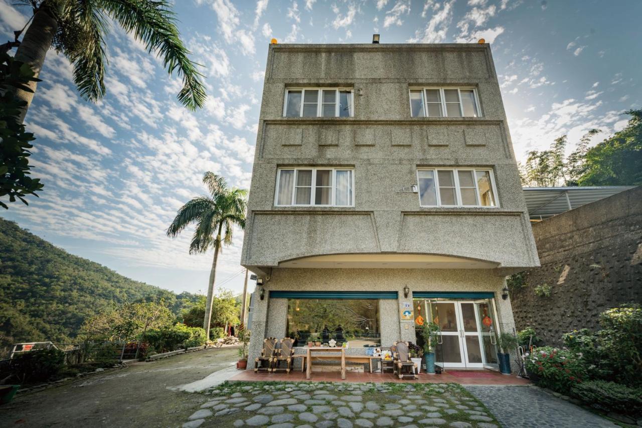 Chihpen Lucky Hot Spring B&B Wenquan Buitenkant foto